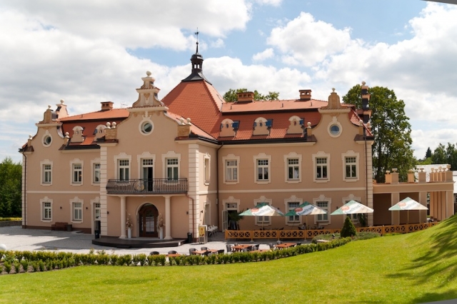 ZÁMEK  HOTEL BERCHTOLD