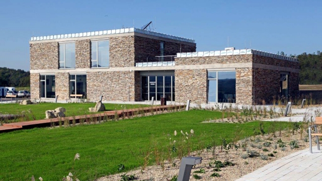Hotel Vinice Hnanice